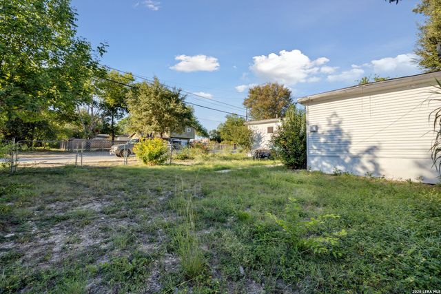 843 ZACHRY DR, San Antonio, TX 78228