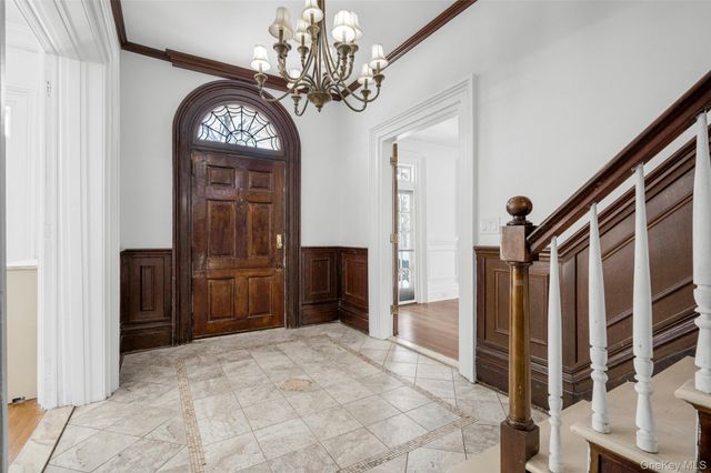 1146 North Avenue, New Rochelle, NY 10804
