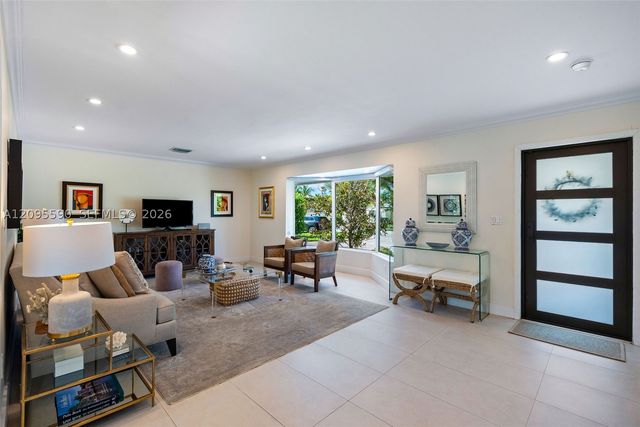 8610 SW 47th St, Miami, FL 33155