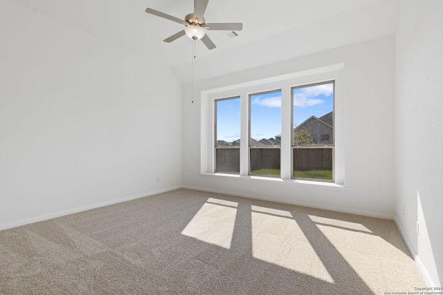 5724 Emmett Street, New Braunfels, TX 78130