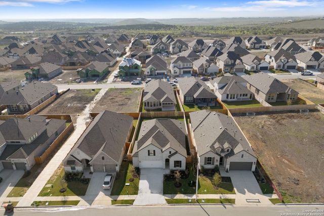 5724 Emmett Street, New Braunfels, TX 78130