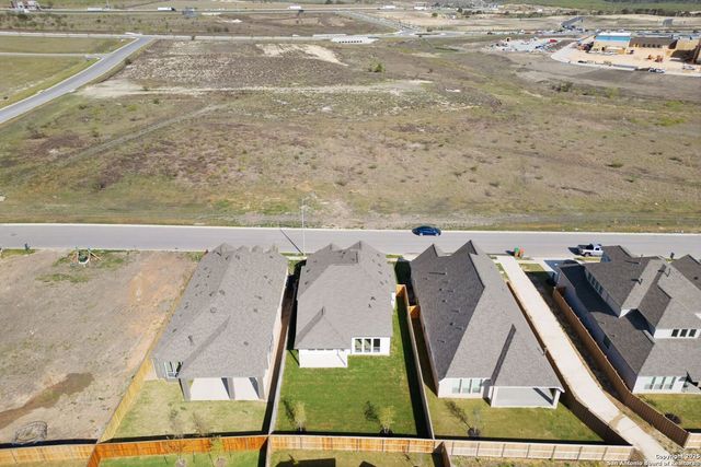 5724 Emmett Street, New Braunfels, TX 78130
