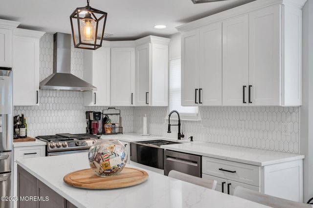 1033 Cutlass Avenue, Manahawkin, NJ 08050