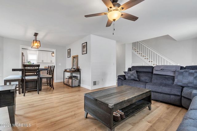 1033 Cutlass Avenue, Manahawkin, NJ 08050