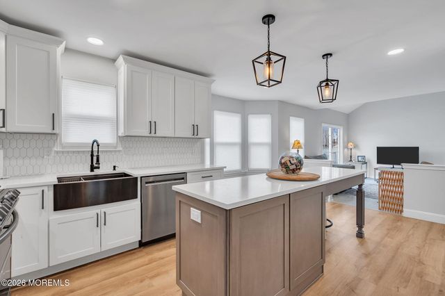 1033 Cutlass Avenue, Manahawkin, NJ 08050