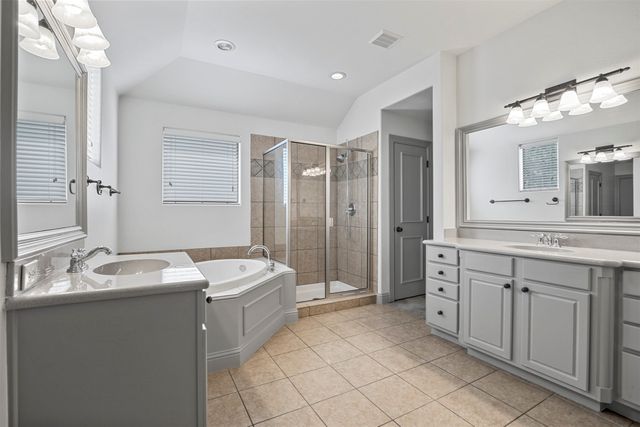 2561 Fountain Cove, Carrollton, TX 75006