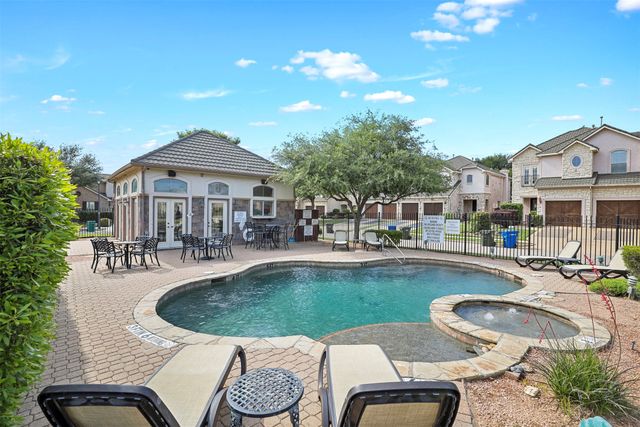 2561 Fountain Cove, Carrollton, TX 75006