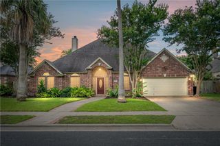 5609 Leicester Dr, Corpus Christi, TX 78414