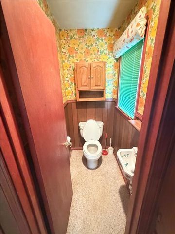 7914 W 86th Street, Overland Park, KS 66212