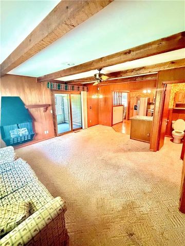 7914 W 86th Street, Overland Park, KS 66212