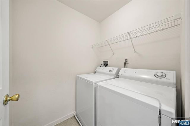 7 Woods Edge, Old Tappan, NJ 07675