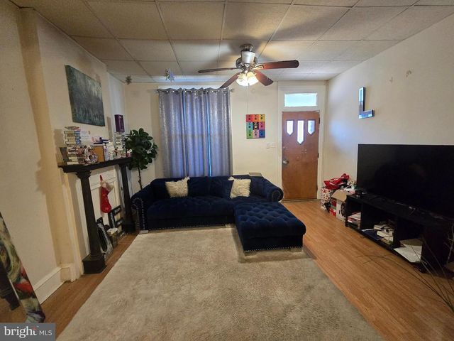 2242 W HUNTINGDON ST, Philadelphia, PA 19132