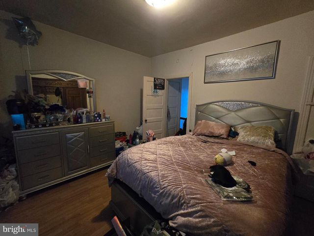 2242 W HUNTINGDON ST, Philadelphia, PA 19132