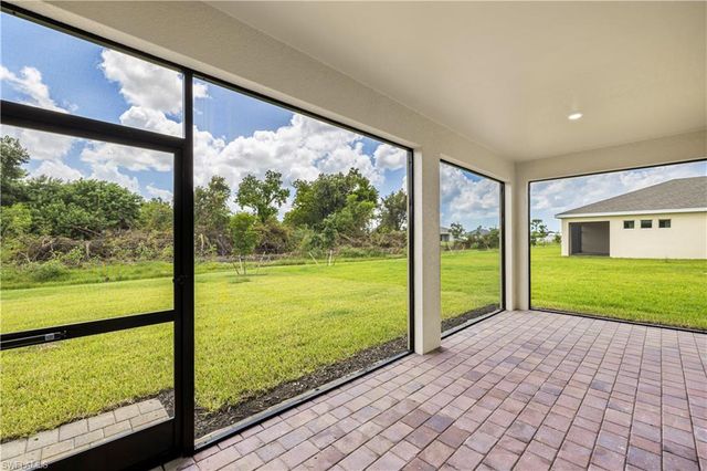 16921 Elkhorn Coral DR, North Fort Myers, FL 33903