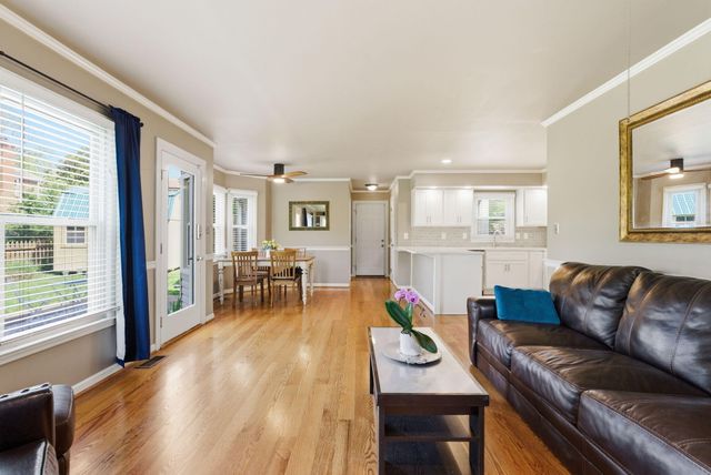 93 Shady Lane, Lexington, KY 40503