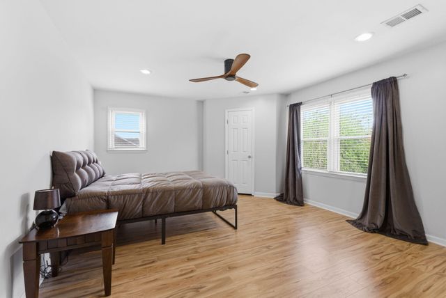 93 Shady Lane, Lexington, KY 40503