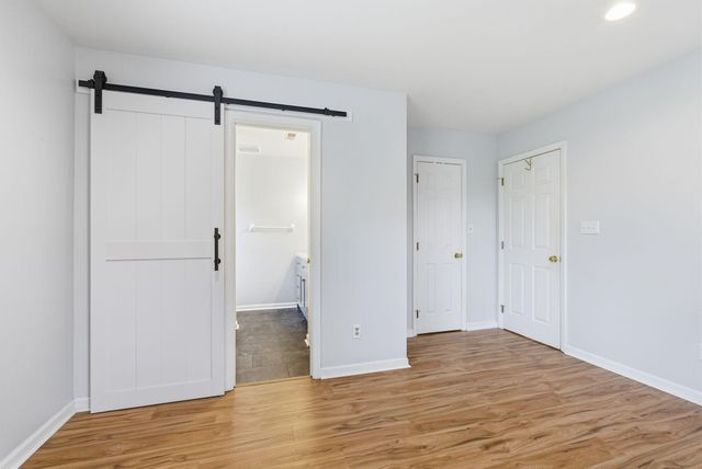 93 Shady Lane, Lexington, KY 40503