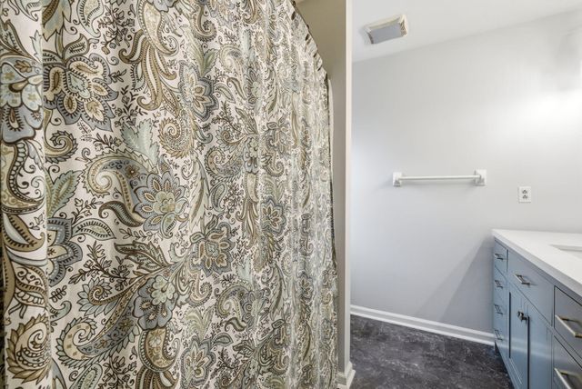 93 Shady Lane, Lexington, KY 40503