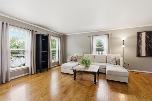 93 Shady Lane, Lexington, KY 40503