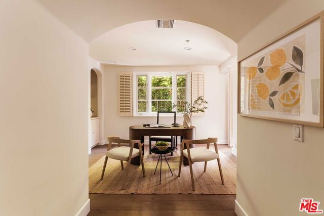 9024 Cynthia Street 204, West Hollywood, CA 90069