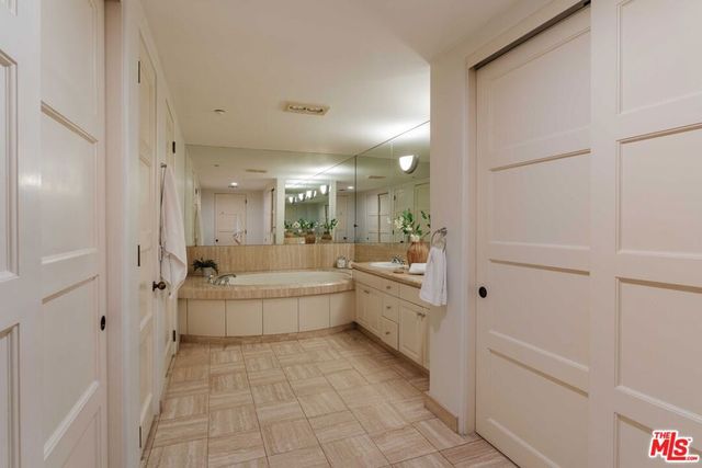 9024 Cynthia Street 204, West Hollywood, CA 90069