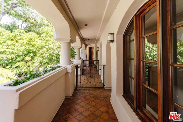 9024 Cynthia Street 204, West Hollywood, CA 90069