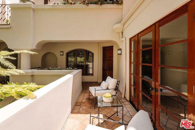 9024 Cynthia Street 204, West Hollywood, CA 90069