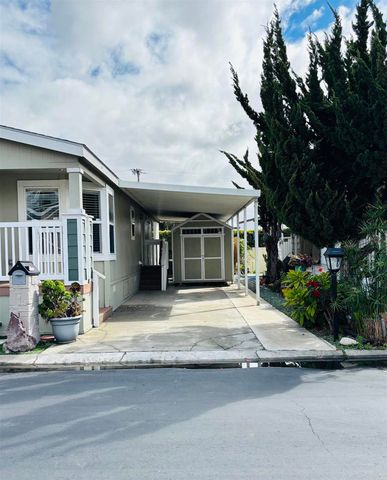 1010 E Bobier Drive 137, Vista, CA 92084