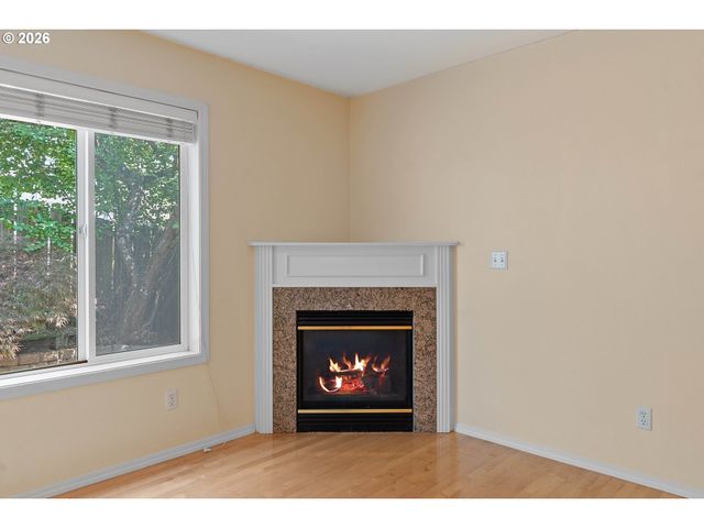 6496 Nw WENMARIE Dr, Portland, OR 97229