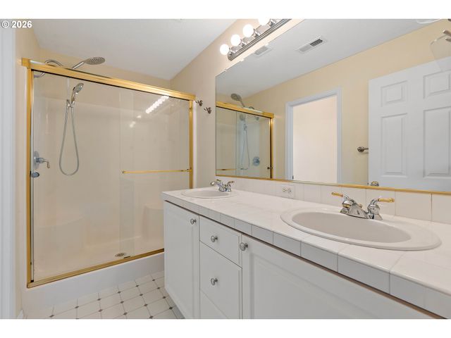 6496 Nw WENMARIE Dr, Portland, OR 97229