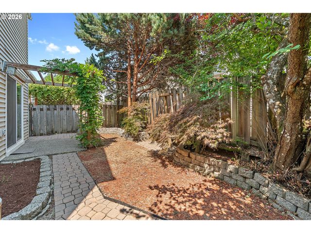 6496 Nw WENMARIE Dr, Portland, OR 97229