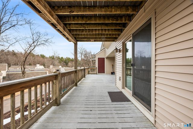 9 Carriage Drive 9, Simsbury, CT 06070