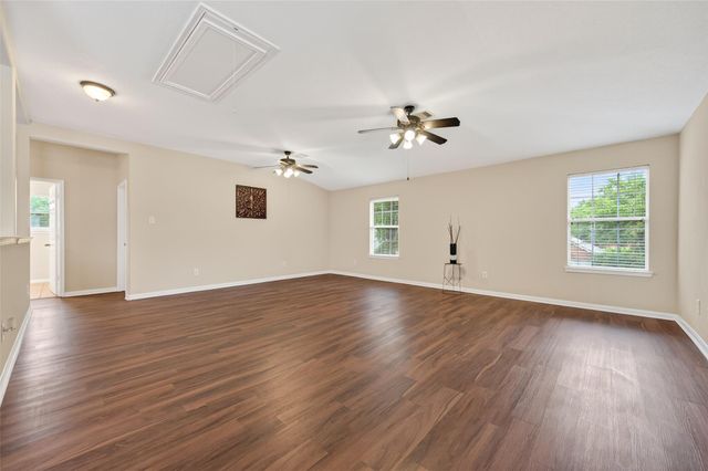 10427 Lyndon Meadows Drive, Houston, TX 77095