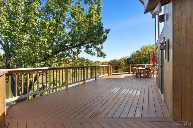 7788 White Road, Rising Sun, IN 47040