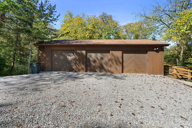 7788 White Road, Rising Sun, IN 47040