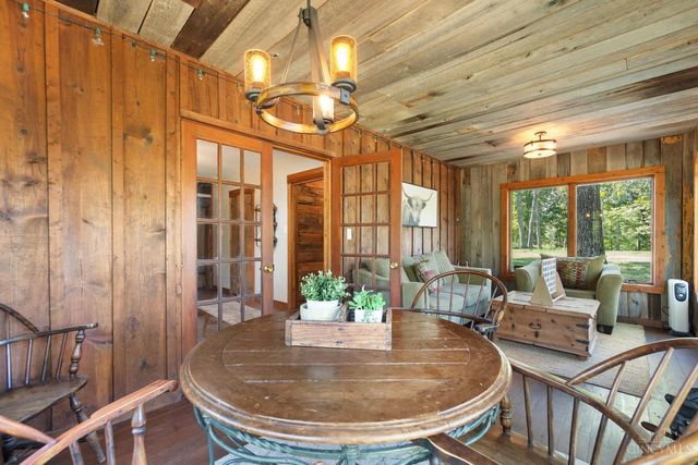 7788 White Road, Rising Sun, IN 47040