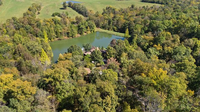 7788 White Road, Rising Sun, IN 47040