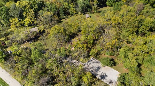 7788 White Road, Rising Sun, IN 47040