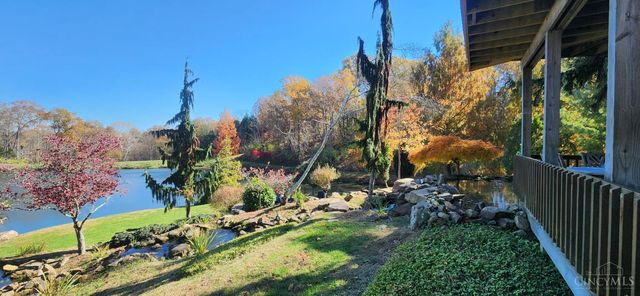 7788 White Road, Rising Sun, IN 47040