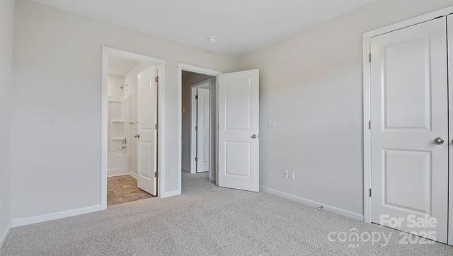 375 Creekview Road, Hendersonville, NC 28792