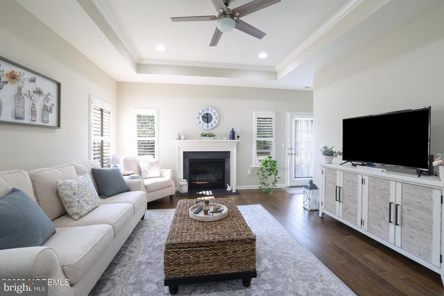 31 GARDEN PATH, Barnegat, NJ 08005