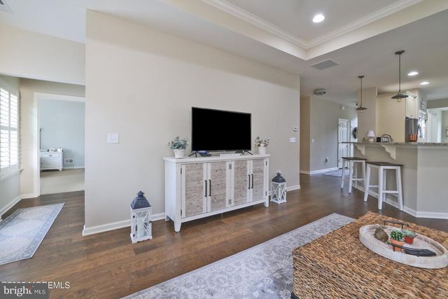 31 GARDEN PATH, Barnegat, NJ 08005