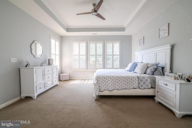 31 GARDEN PATH, Barnegat, NJ 08005