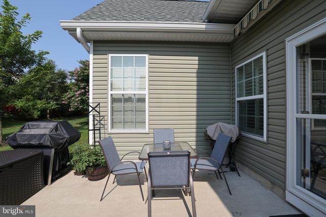 31 GARDEN PATH, Barnegat, NJ 08005