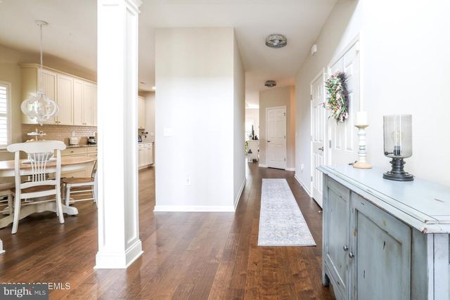 31 GARDEN PATH, Barnegat, NJ 08005