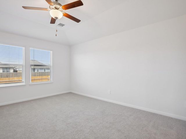 106 Pico ST, Hutto, TX 78634