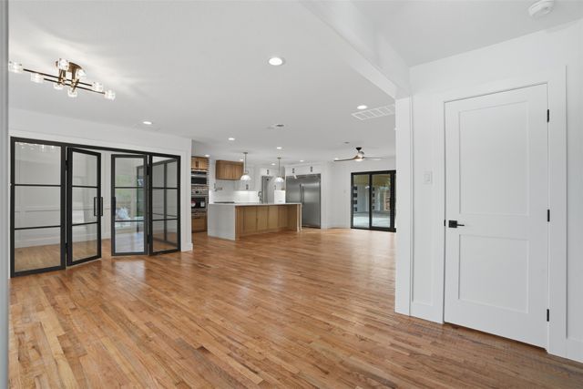 1000 N Morris Street, Mckinney, TX 75069