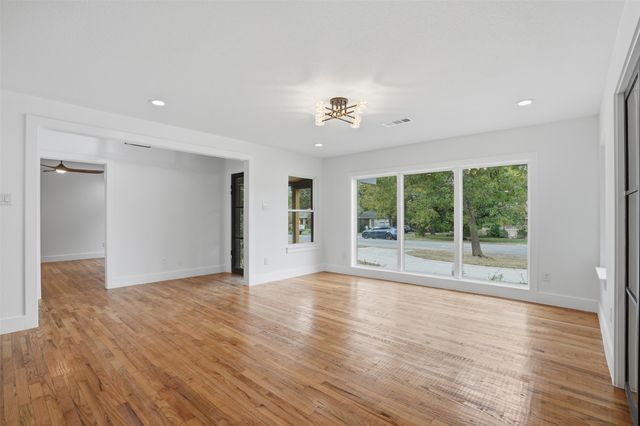 1000 N Morris Street, Mckinney, TX 75069