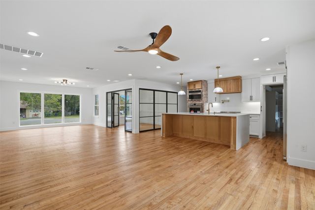 1000 N Morris Street, Mckinney, TX 75069