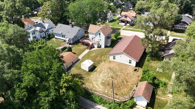 2331 18th Avenue, Rockford, IL 61104